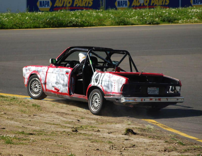 Illustration for article titled The Top 147 Lemons of the Sears Pointless 24 Hours of LeMons
